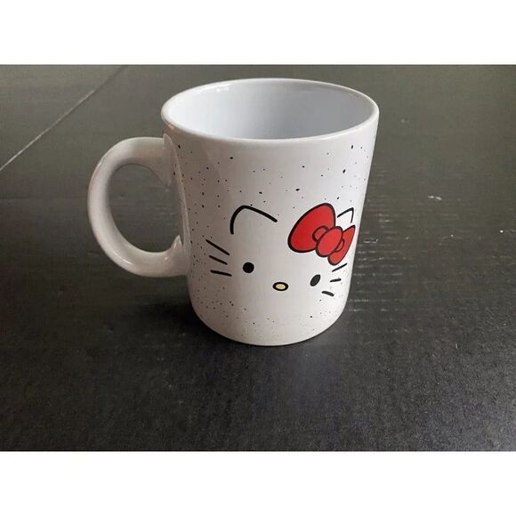 Sanrio Hello Kitty Speckled Face 20oz Ceramic Coffee Tea Mug Cup NEW - Picture 5 of 8